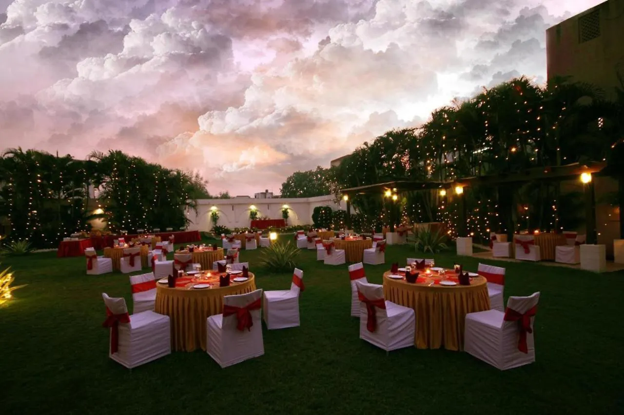 The Ocean Pearl Gardenia Hotel New Delhi 4*,  India