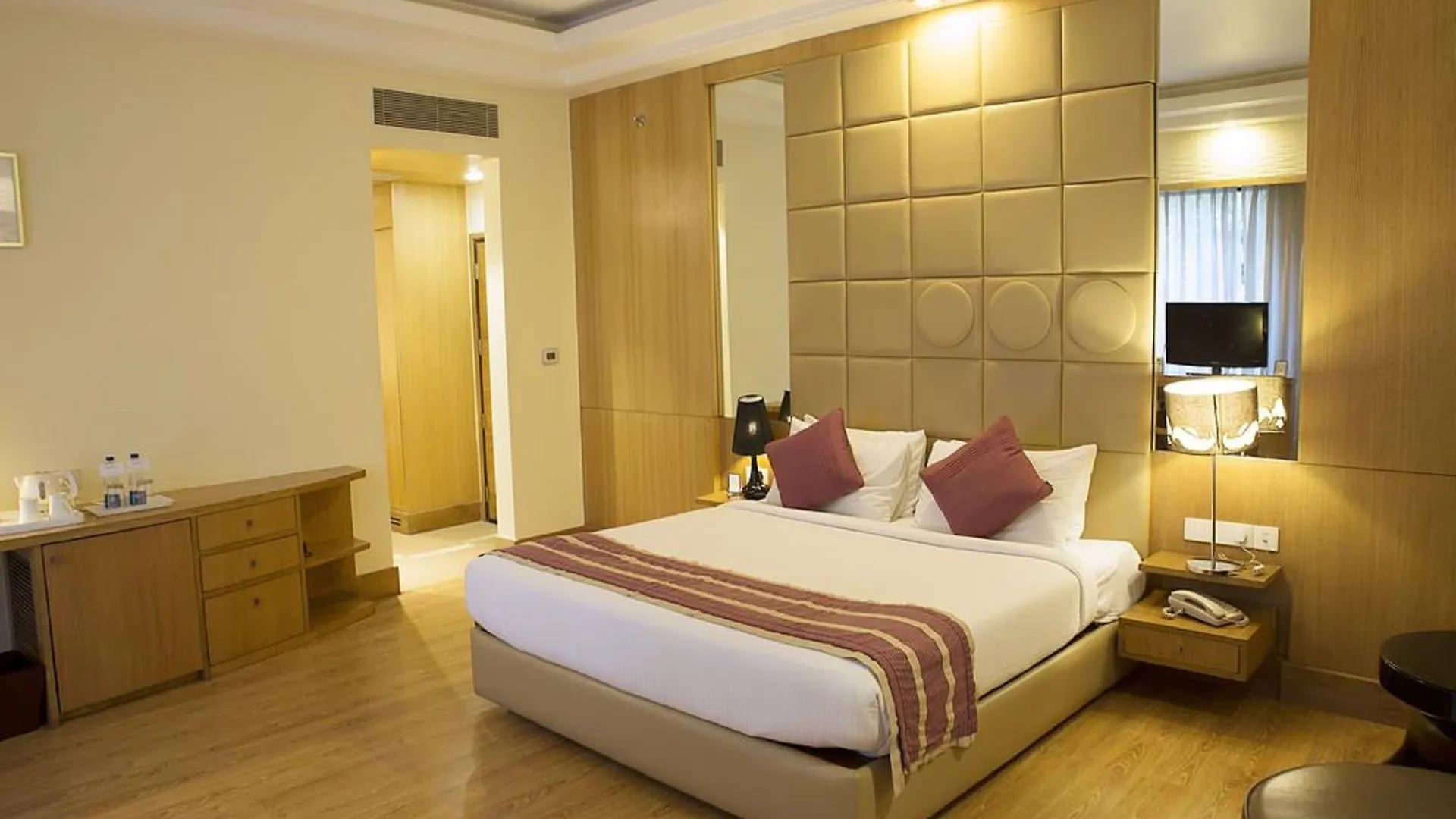 The Ocean Pearl Gardenia Hotel New Delhi