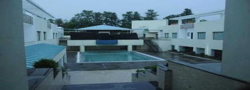 The Ocean Pearl Gardenia Hotel New Delhi 4*,