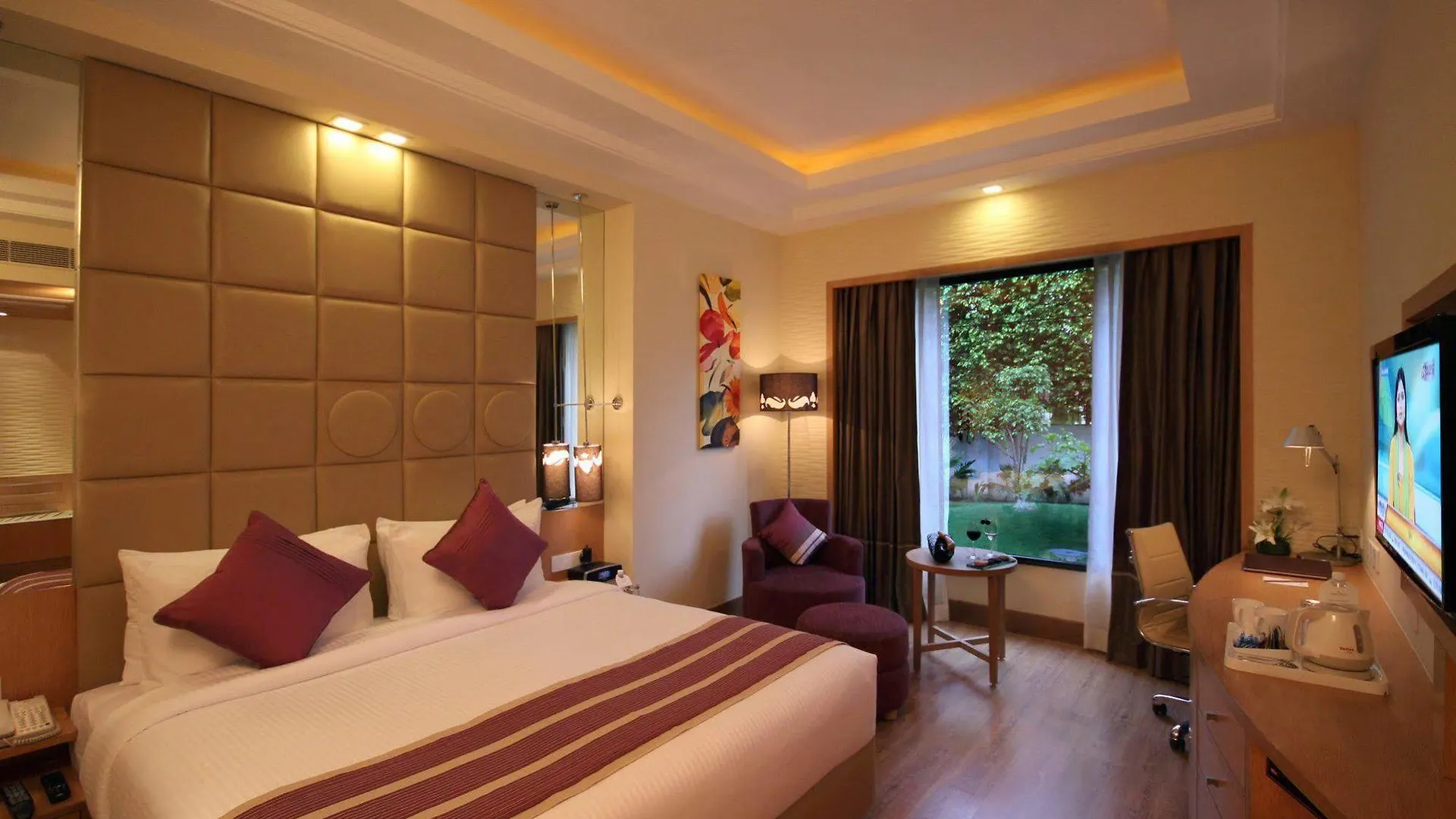 ****  The Ocean Pearl Gardenia Hotel New Delhi India
